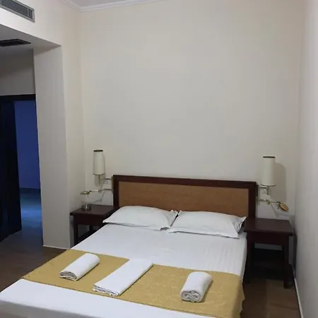 Arandi Ag Szálloda Mjull-Bethore